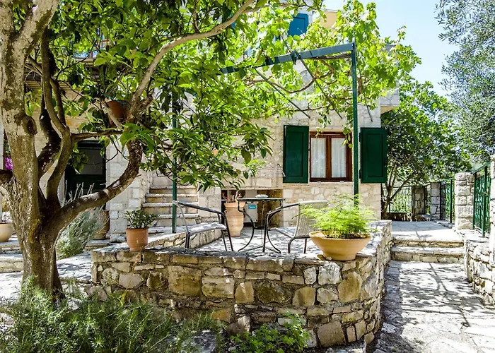Adamantia Traditional Village Ξενοδοχείο