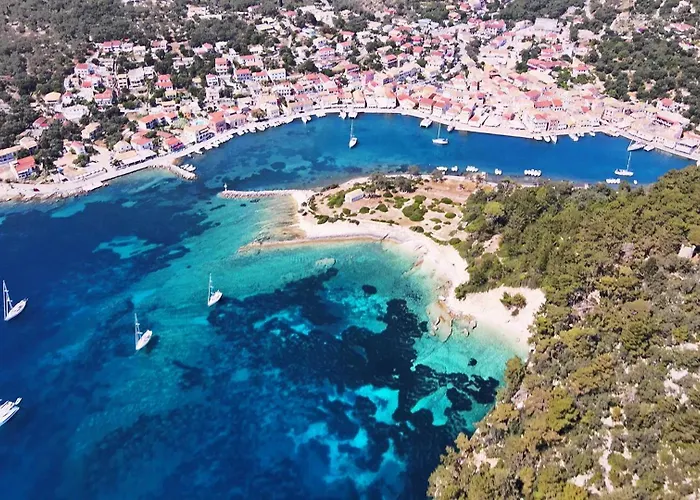 Adamantia Traditional Village Ξενοδοχείο *